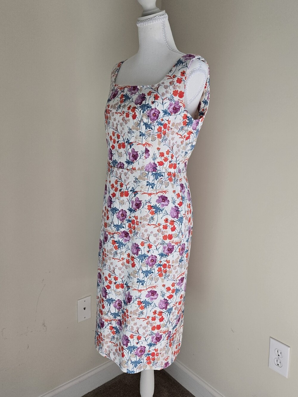 ​🌸 NWT Ann Taylor Floral Sheath Dress - Size 4